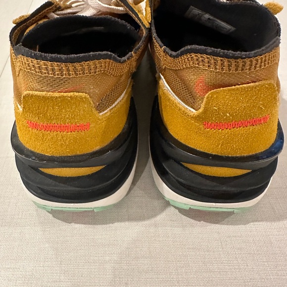 Nike Waffle One sneakers in a gold suede and phantom colorway. - Picture 4 of 7